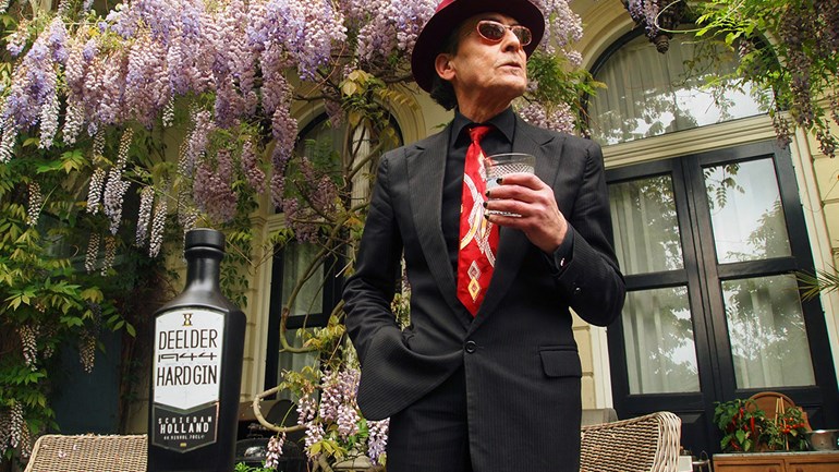 Deelder Hard Gin: hallucinerende kruiden en een vleugje&nbsp;absint