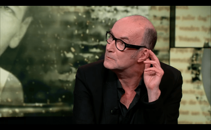 Bart Chabot: ‘Schrijvers, trek de voordeur achter je dicht en ga&nbsp;leven’